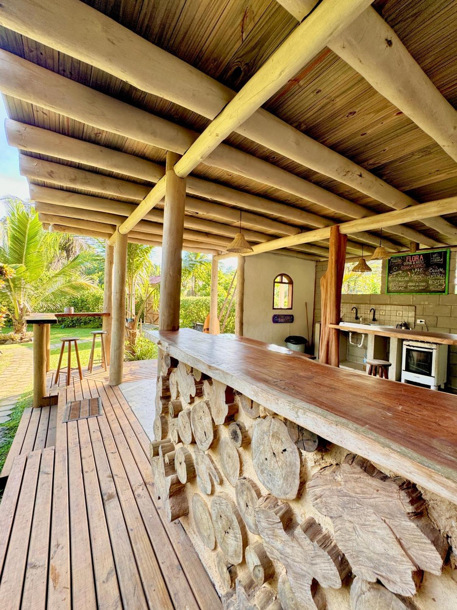 פאראטי Flora Praia Do Sono Lodge & Trekking מראה חיצוני תמונה